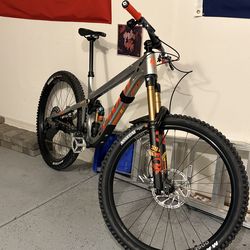 Pivot Firebird Excellent