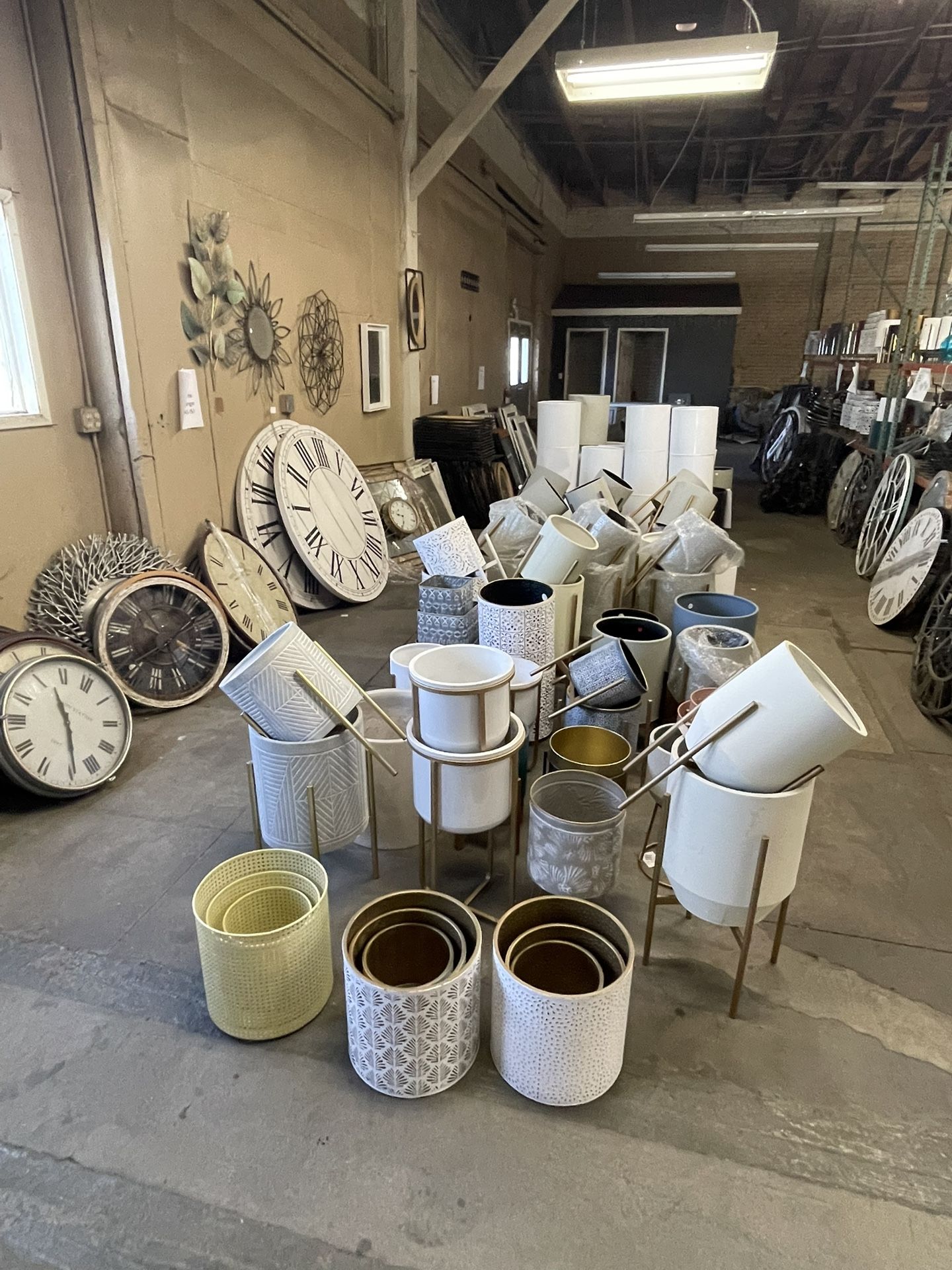 Wholesale home Decor Lot