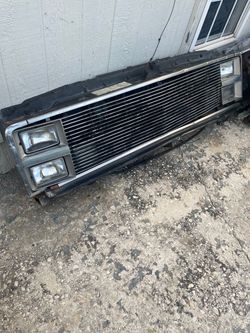 C10 radiator support