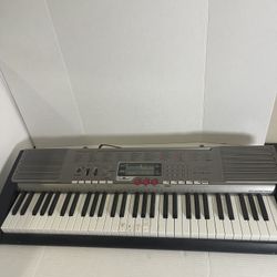 Casio LK-230 61-Key Electronic Keyboard Silver Black Built-in Speaker USB