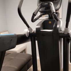 MINT Precor Elliptical AMT Stepper 865 Adaptive Motion P62 Touch  Screen