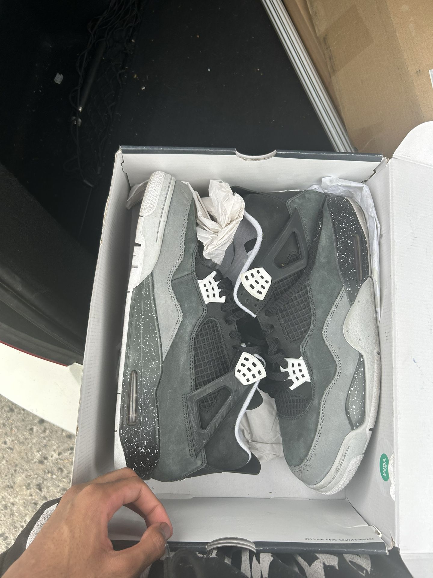 Air Jordan 4 Retro