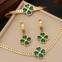 stainless steel green heart cubic zirconia and flower shaped jewellery set 