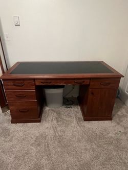 Disk office and chair