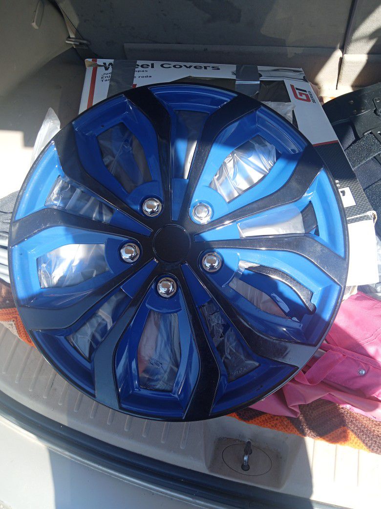 17 Inch Hubcaps Paid $69 For Them At Walmart Never Got To Use Them Asking 40 Fill In The Box