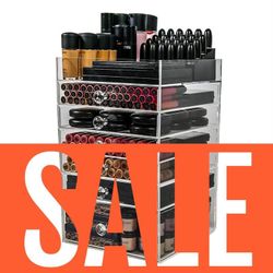 Large makeup organizer . Acrylic organizer
