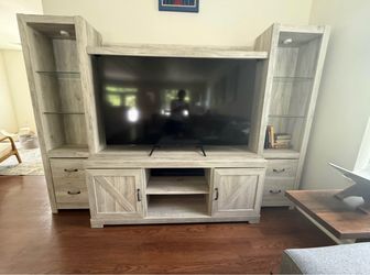 Tv entertainment center