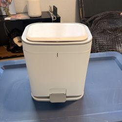 Small trash can
