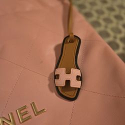 Charm Pink Sandal Great For Bags.