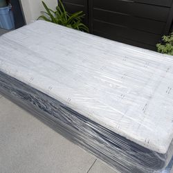 Sealy Sleepys Twin Mattresses and Frames (2)