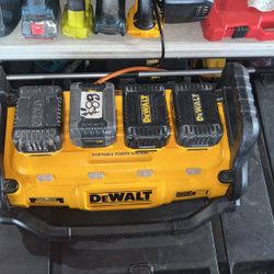 Dewalt 1800 Watt Portable Power Station and 20V/60V MAX Lithium-Ion Battery Charger