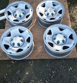 Set Of Four 16 Inch Toyota Tacoma Rims With Caps, Immaculate