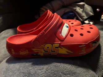 Lightning McQueen Crocs