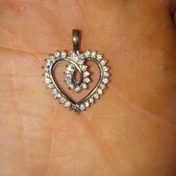 10k Gold Heart With Diamonds 