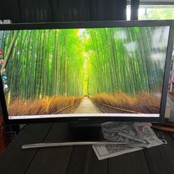 Samsung 27” Curved All-in-One Desktop (DP700A7K) - $300 OBO
