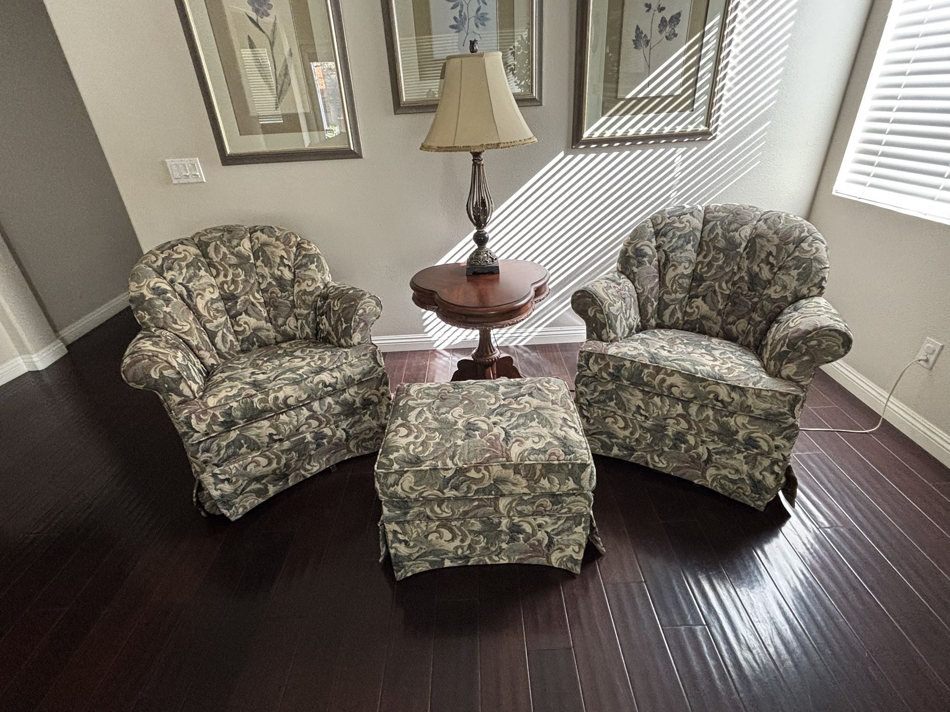 Accent Chairs W/ Ottoman