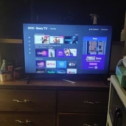 32 inch Onn Roku tv