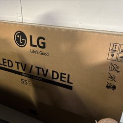 55” LG OLED 4k Smart TV with its own internet inside the television new in box 