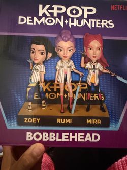 Kpop bobble head