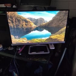 HP 22-in desktop all updated with the newest windows 