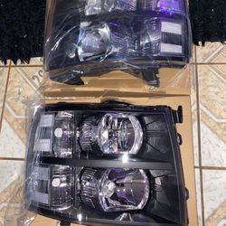 07-13 Chevy Silverado Headlights 