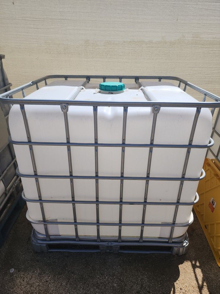 Water Storage Tank