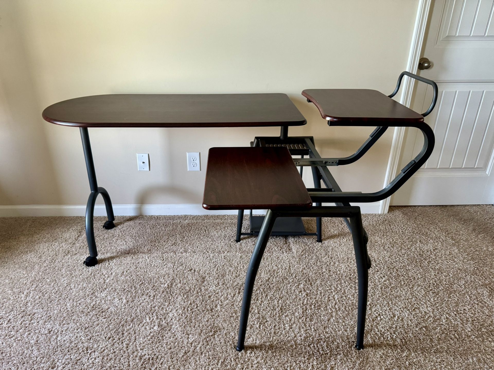 Cool Convertible Desk