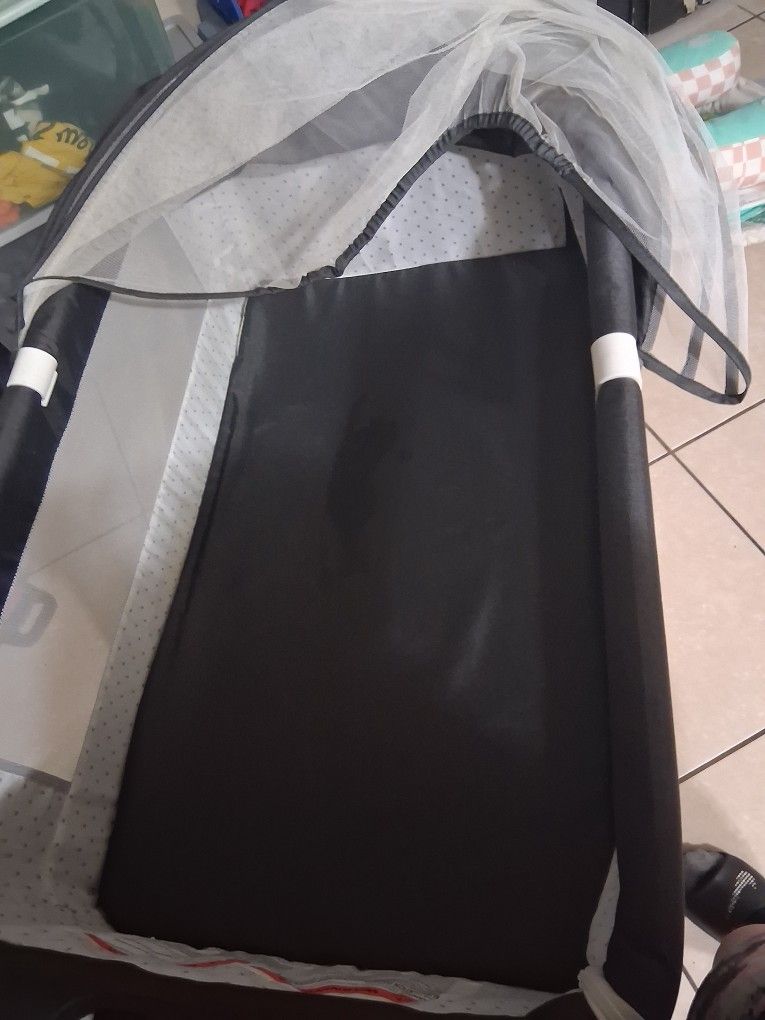 Baby bassinet