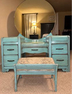 Vintage Vanity with Large Round Mirror & Matching Bench – $375