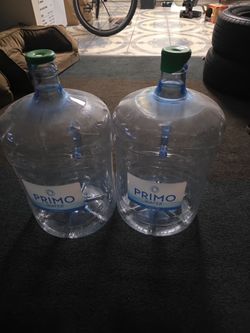 Primo 5 gallon water jugs