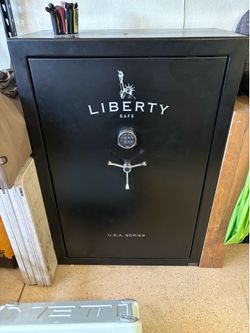 Liberty USA 48 Safe