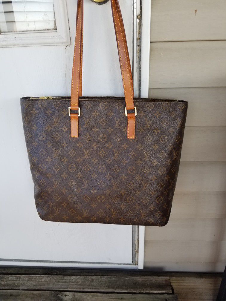 Large Louis Vuitton Handbag