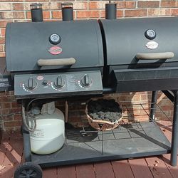 Grill,,combo Gas and Charcoal