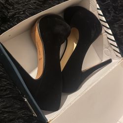 Sexy Black Pumps Platform Size 6 1/2 
