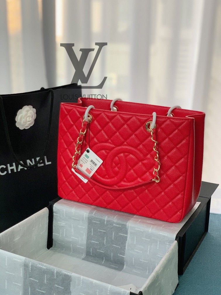 chanel gst red caviar bag