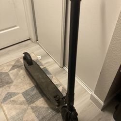 Electric scooter
