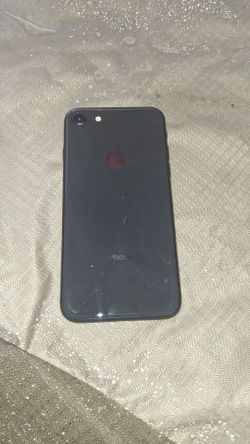 IPHONE 8 UNLOCKED IMMACULATE CONDITION.