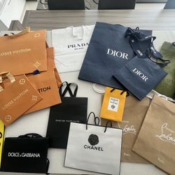 Gucci - Louis Vuitton - Dior - Channel - Christian Louboutin - Designer Bags