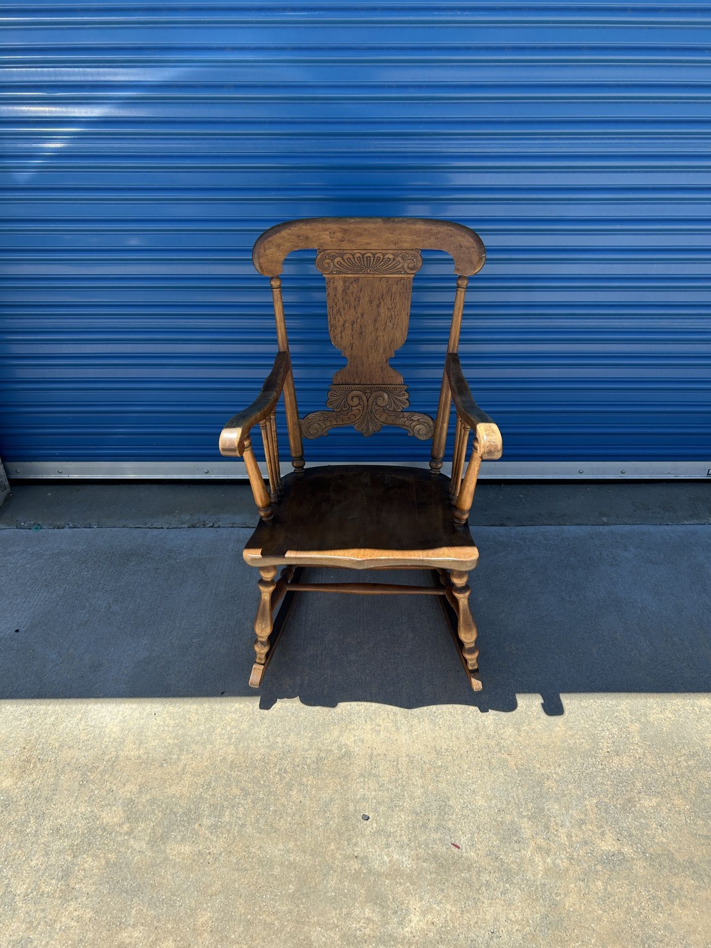 Wood Rocking Chair