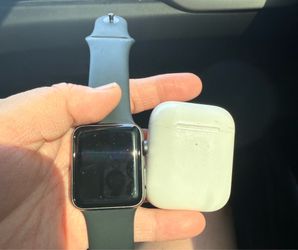 AirPods 2nd Gen & Apple Watch Series 3