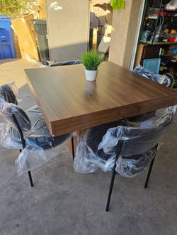 Tribesigns Dining Set With 4 Black Sherpa/Teddy Boucle Chairs 🌱