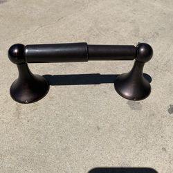 Bathroom Tissue Holder