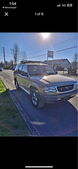 96  Ford Explorer V8 · Eddie Bauer Sport Utility 4D