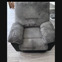 Sofa And Recliner You Haul