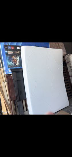 ❤️FULL SIZE MEMORY FOAM MATRESS WITH COVER WITH ZIPPER ❤️