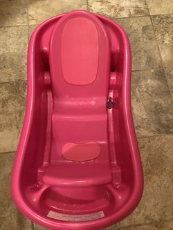 Baby bath tub