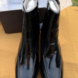 NEW  FLORSHEIM ZIP UP BOOTS ** SIZE 10.5** $80