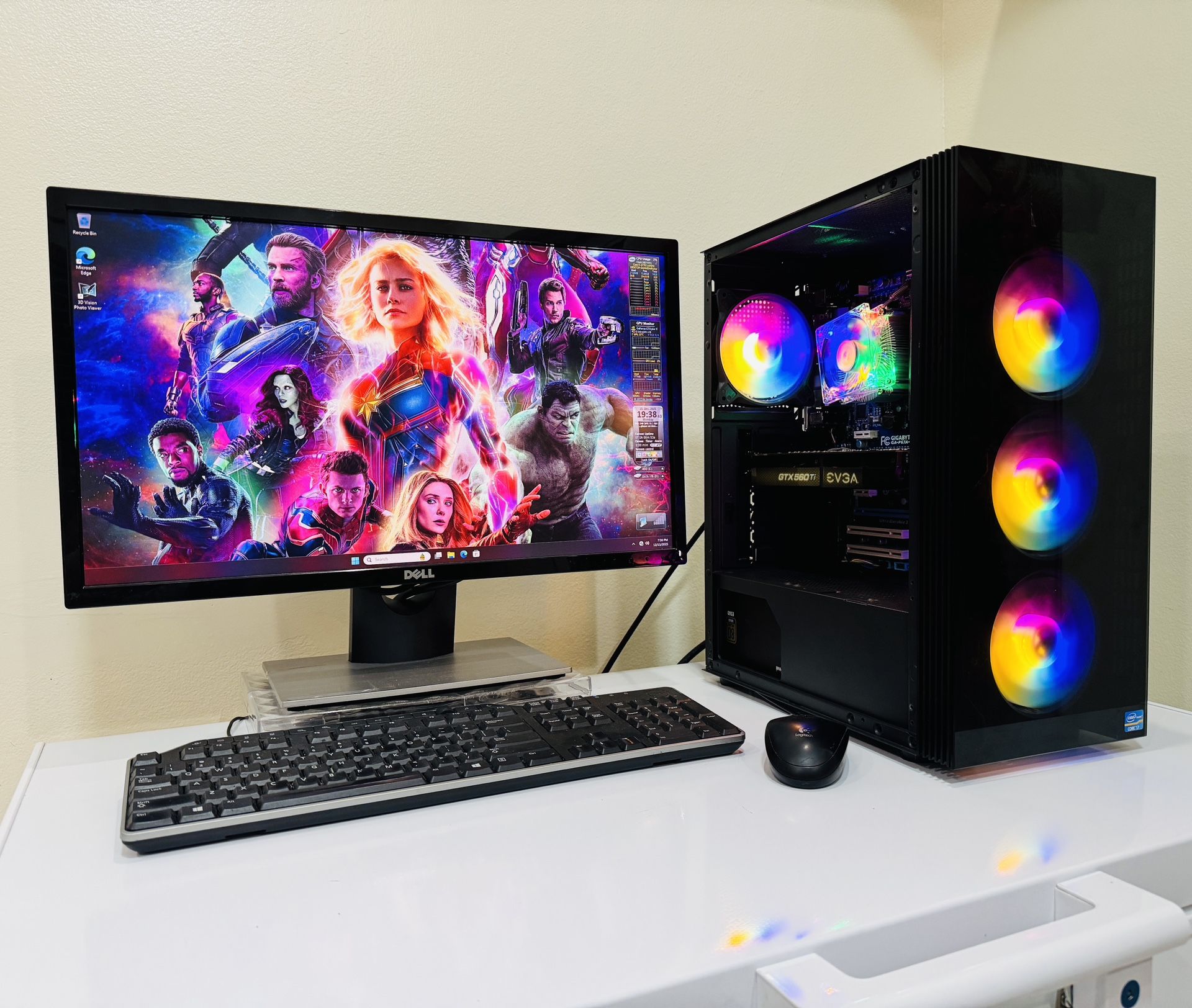 GIGABYTE Gaming PC 8 Core I7 CPU @ 3,8 GHz. NVIDIA GTX 560TI. 128GB SSD /1T HDD, 16G RAM. WIFI. USB 3. 500W PSU. 24” Monit/Keyb,Mouse. Win11Pro