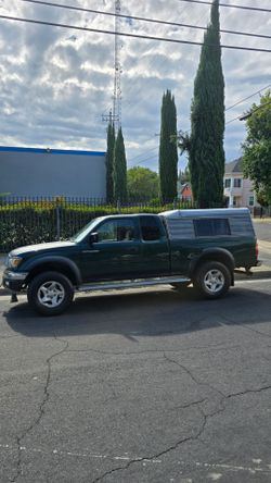 2001 Toyota Tacoma Prerunner V6 Ext. Cab