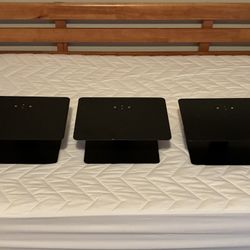 Monitor/TV stands